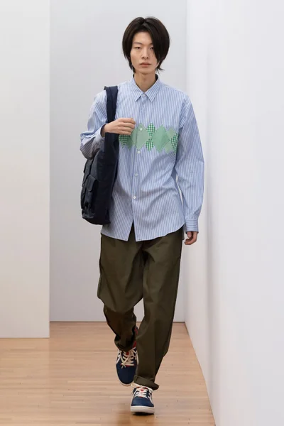 Look 19